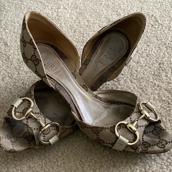 Beautiful Gucci GG horsebit Peep toe heels - Picture 4 of 7